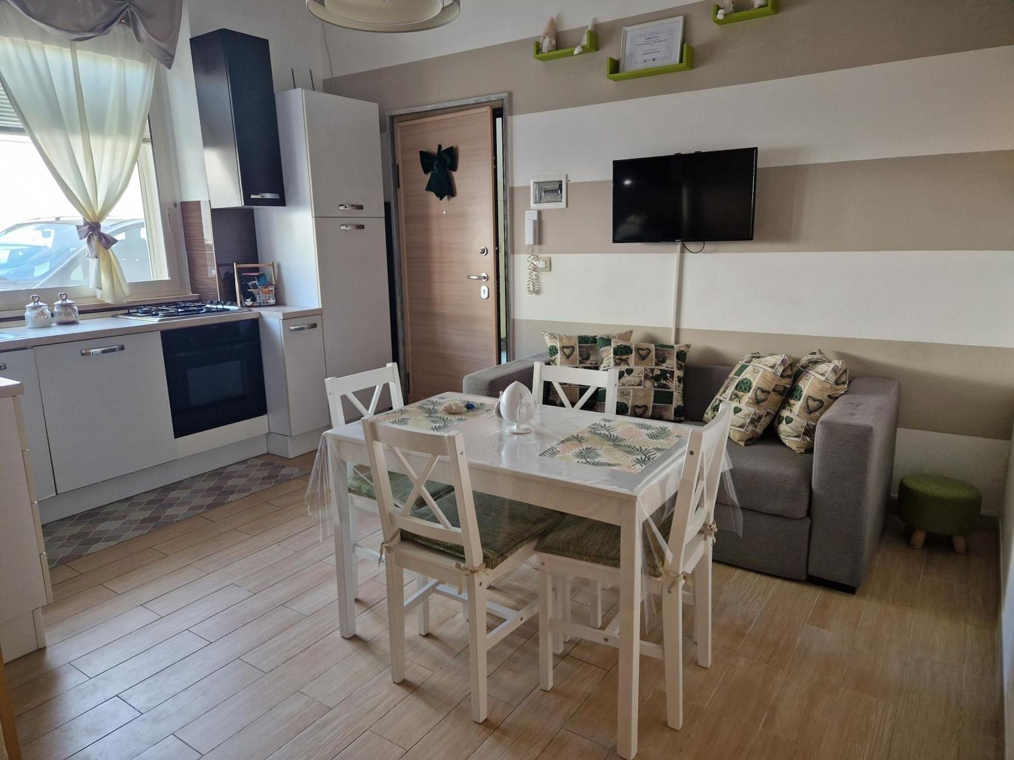 Апартаменты Nonna Tetta Chic Station & Center Walkable Монополи Экстерьер фото