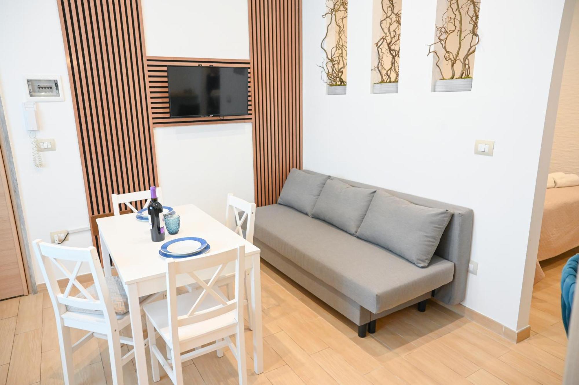 Апартаменты Nonna Tetta Chic Station & Center Walkable Монополи Экстерьер фото