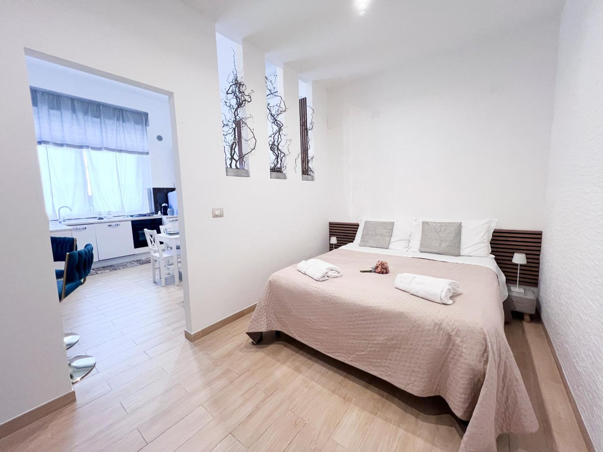 Апартаменты Nonna Tetta Chic Station & Center Walkable Монополи Экстерьер фото